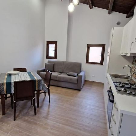 Casa Cleo Apartment เชฟาลู ภายนอก รูปภาพ