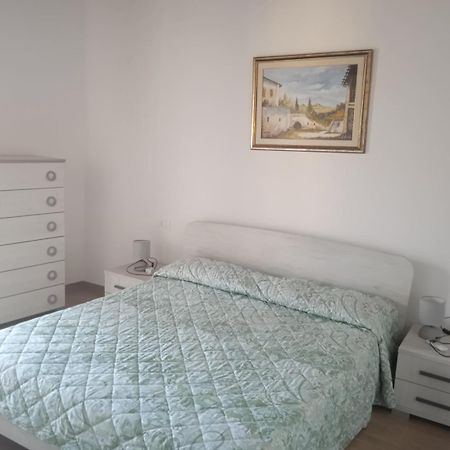Casa Cleo Apartment เชฟาลู ภายนอก รูปภาพ